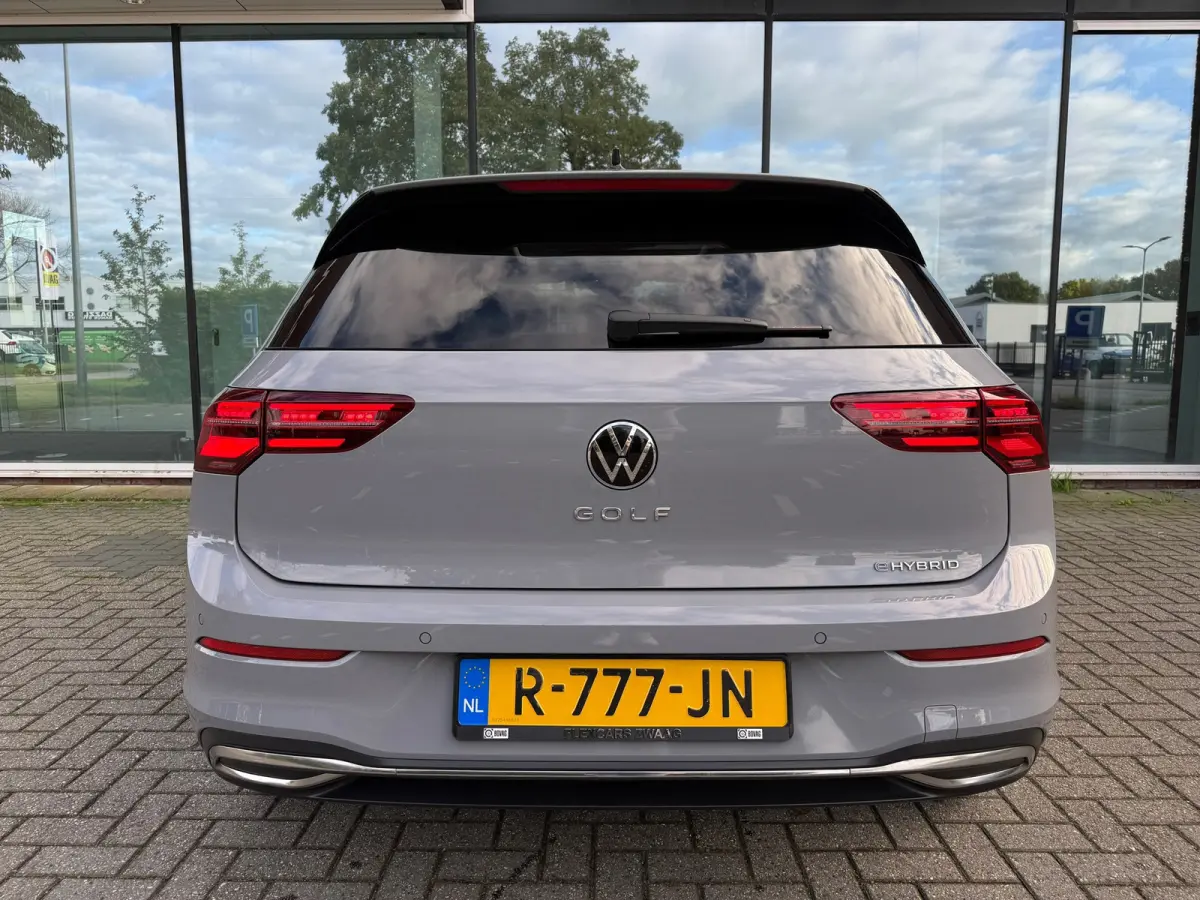 1.4 eHybrid Style - Automaat - Navi - Pano/Schuifdak - Climate - Org.NL