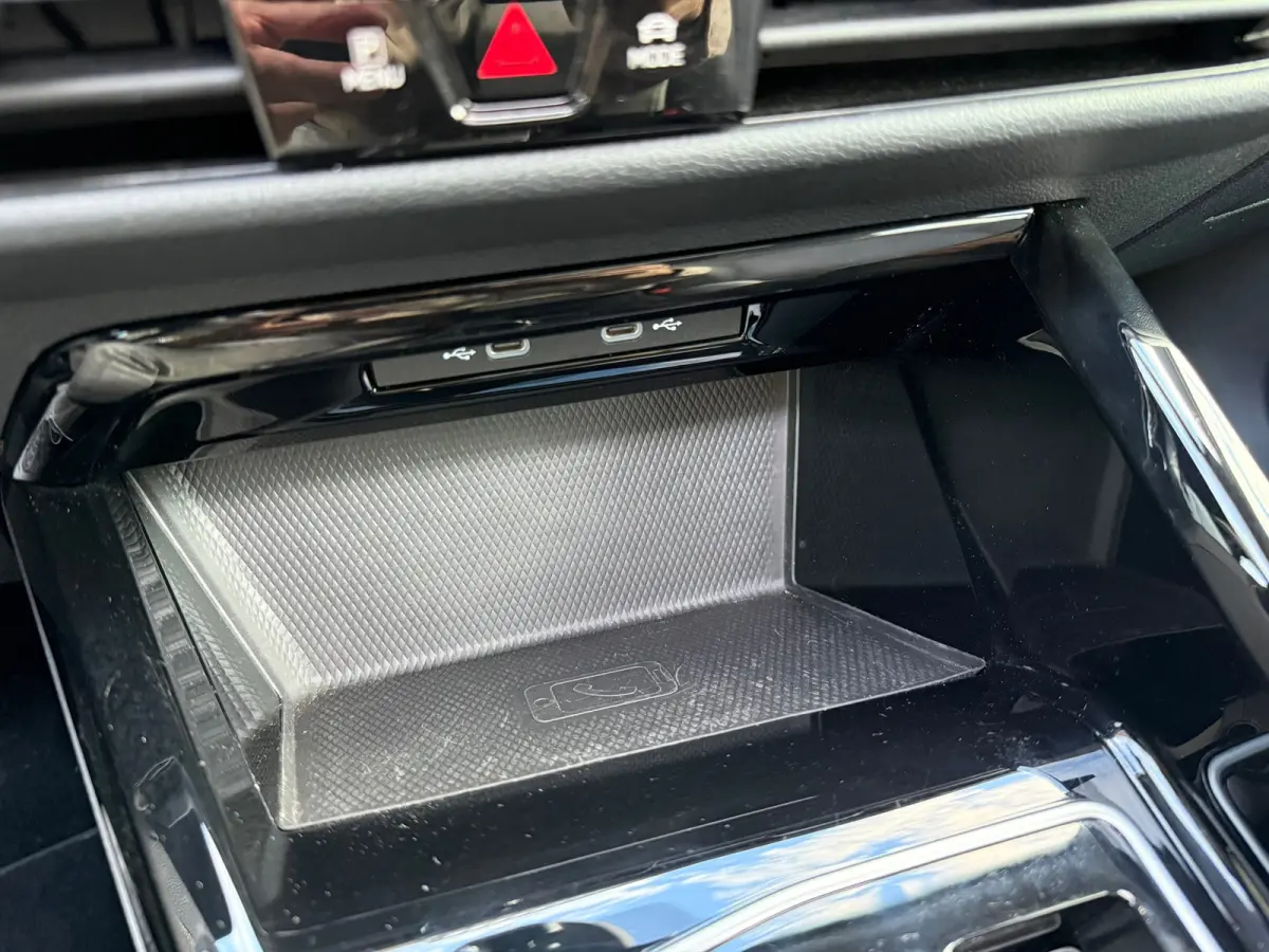 1.4 eHybrid Style - Automaat - Navi - Pano/Schuifdak - Climate - Org.NL