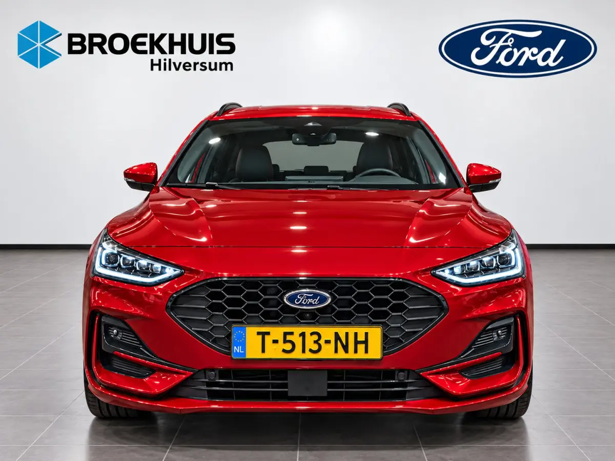 1.0 EcoBoost Hybrid ST Line X | Elekt. Trekhaak | Dr. Ass- Winter Pack | AGR Stoel | 18" LMV | All Season |
