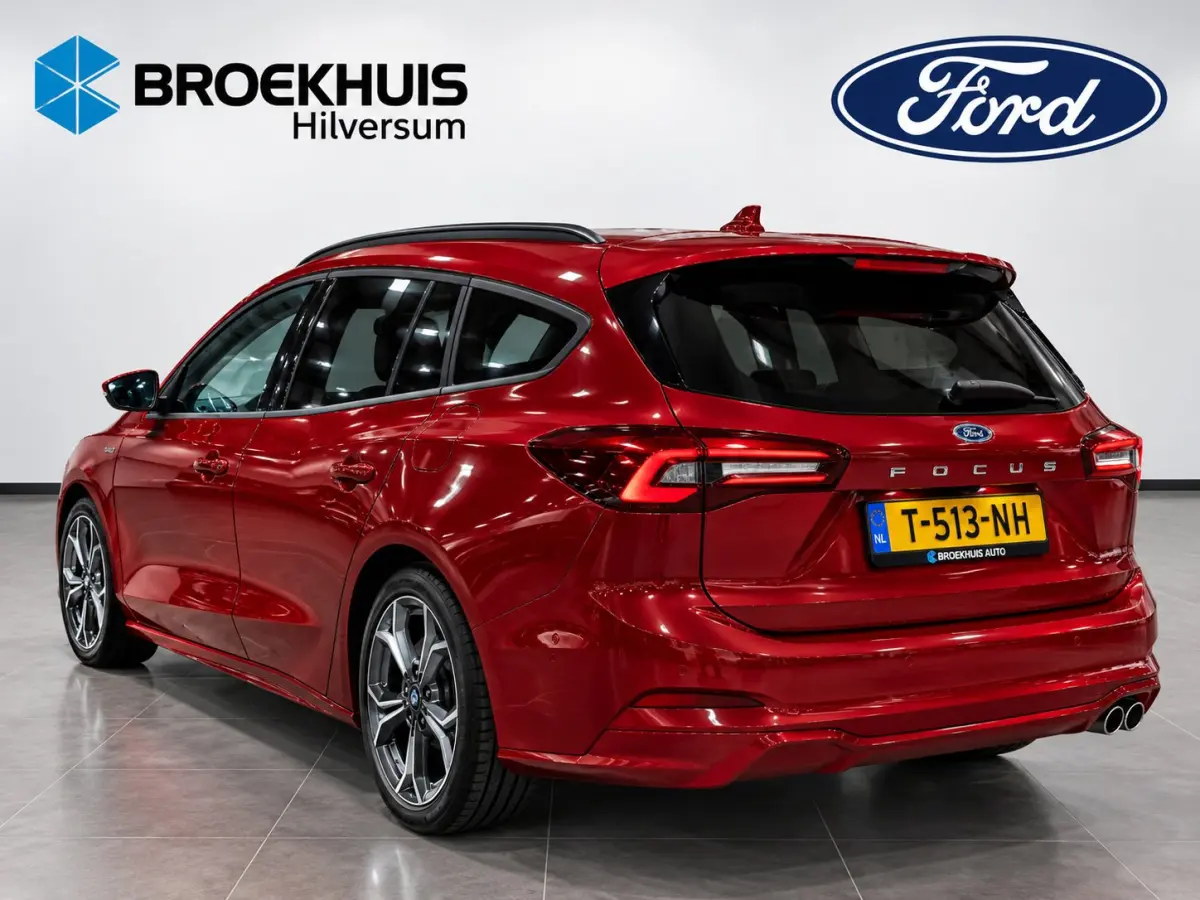 1.0 EcoBoost Hybrid ST Line X | Elekt. Trekhaak | Dr. Ass- Winter Pack | AGR Stoel | 18" LMV | All Season |