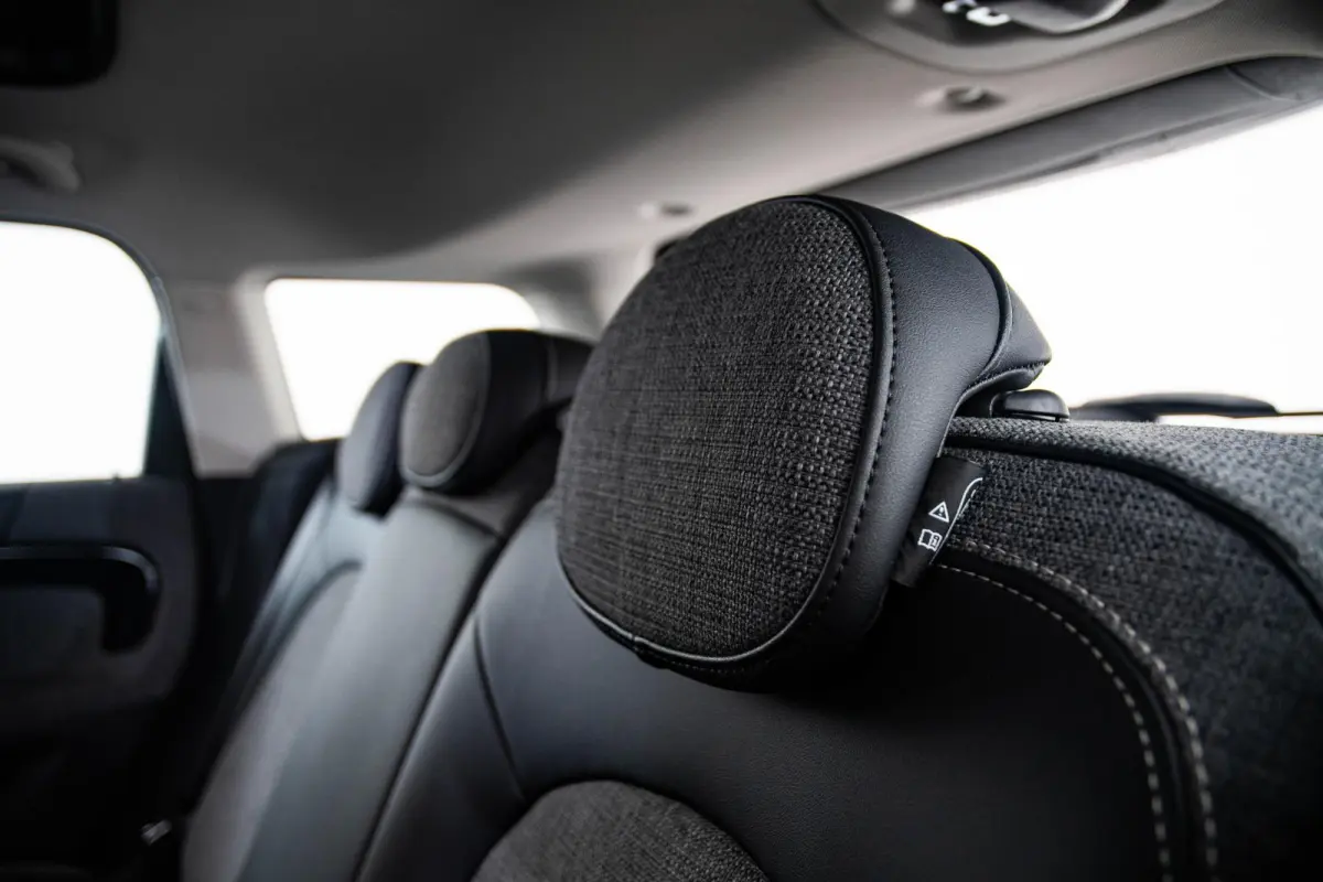 Cooper ALL4 Panoramadak - Active Cruise Control - Harman Kardon - Elektrisch verstelbare/verwarmde stoelen - Comfort acces - Elektrisch inklapbare buitenspiegels - Driving/Park Assistant -