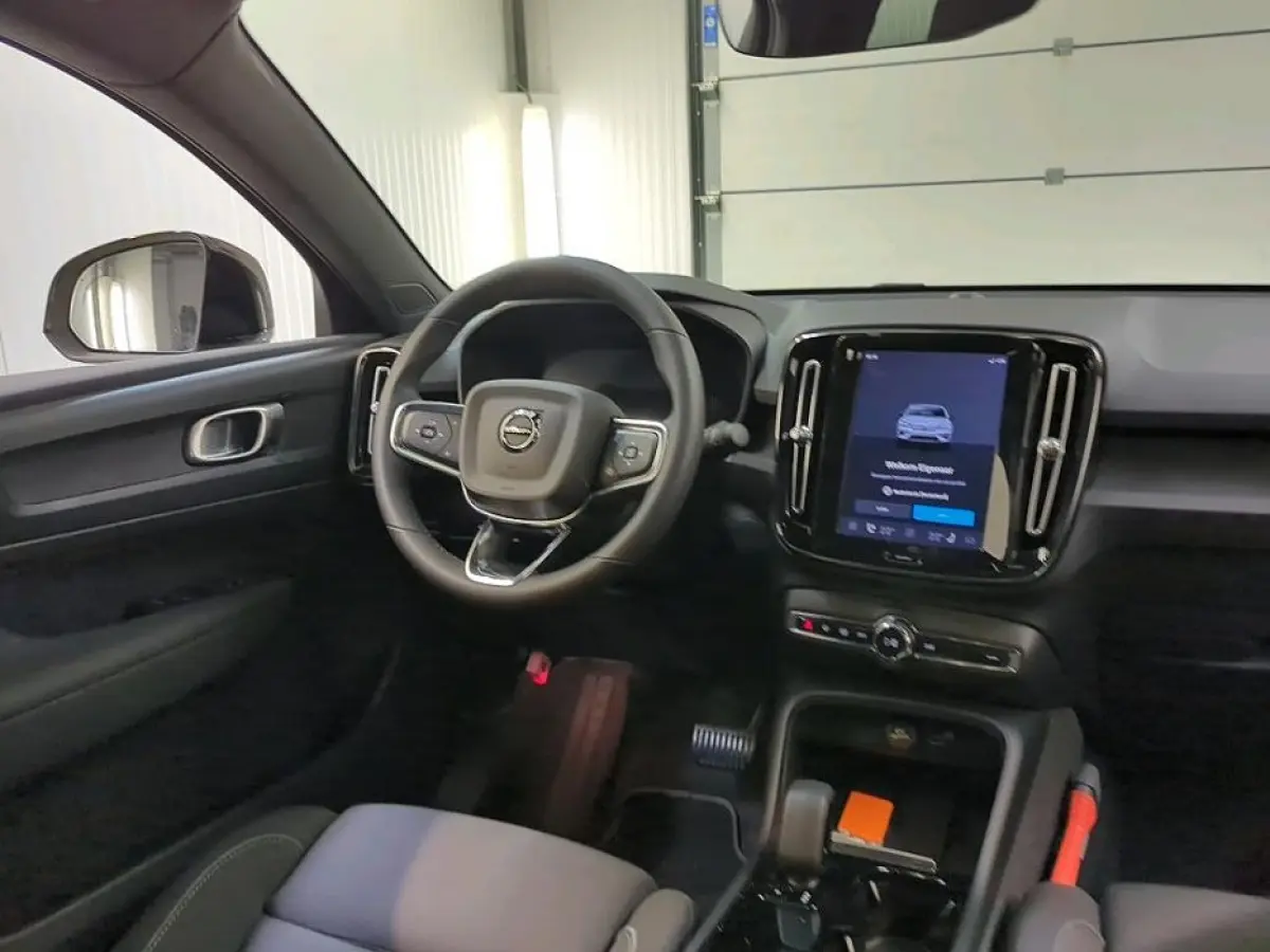 Recharge Plus 69 kWh | Pano | Achteruitrijcamera | Apple Carplay/Android Auto | Clima | Achteruitrijcamera | Apple Carplay/Android Auto|telefoonintegratie premium | Electronic climate contro