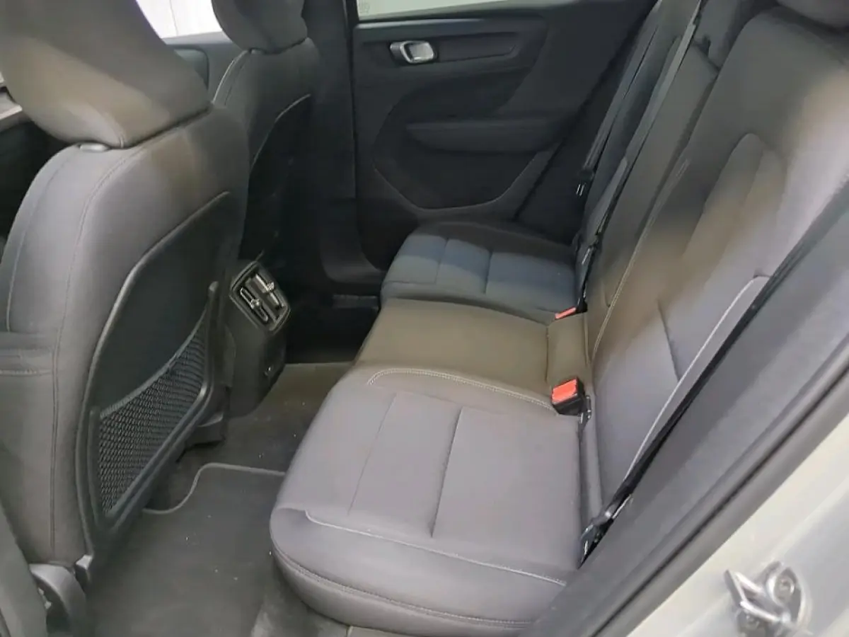 Recharge Plus 69 kWh | Pano | Achteruitrijcamera | Apple Carplay/Android Auto | Clima | Achteruitrijcamera | Apple Carplay/Android Auto|telefoonintegratie premium | Electronic climate contro