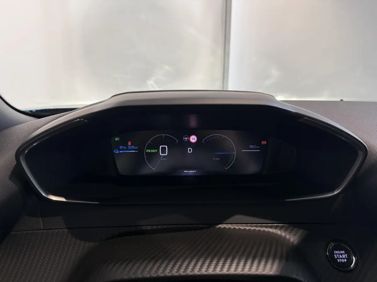 EV Allure 54 kWh | Dodehoek Sensoren | Camera | Apple Carplay/Android Auto