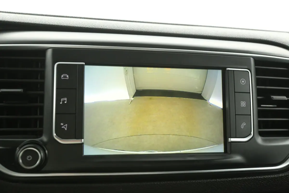 Electric 75 kWh L2H1 Range | Snelladen | SOH 93% | Clima | Cruise | Camera | Carplay | 3 Zits | Navi | Parkeersens.
