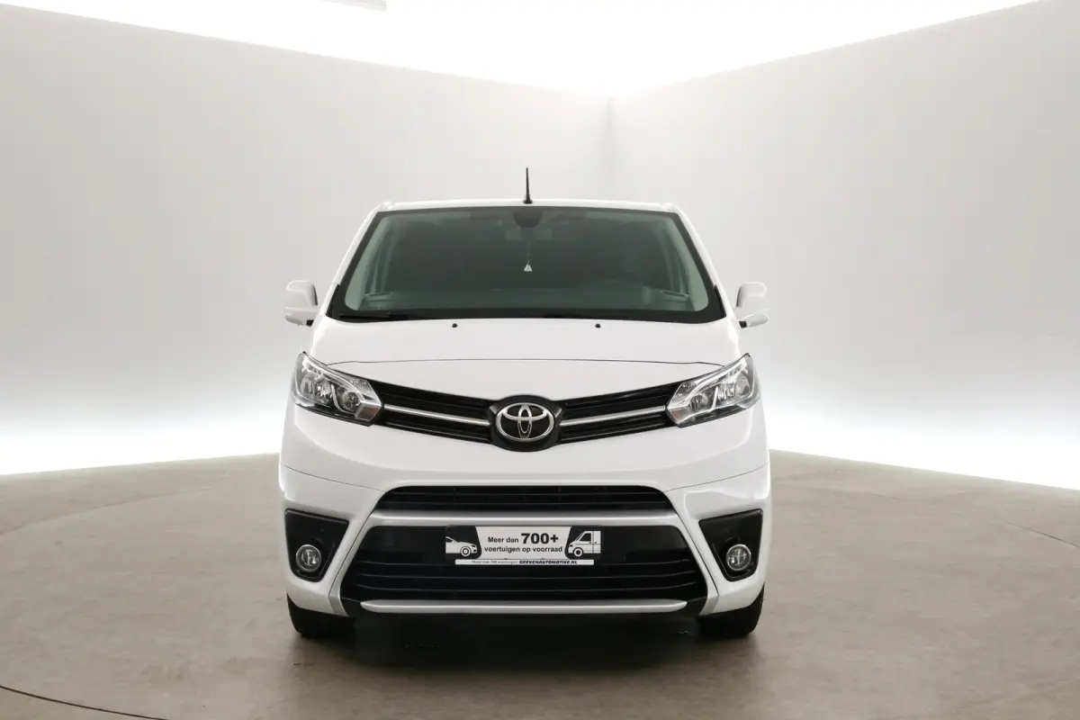 Electric 75 kWh L2H1 Range | Snelladen | SOH 93% | Clima | Cruise | Camera | Carplay | 3 Zits | Navi | Parkeersens.