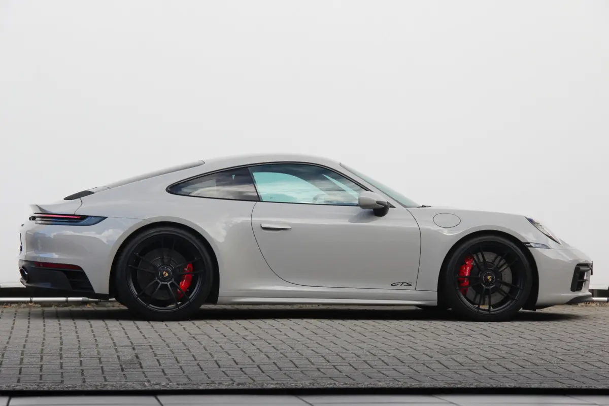 3.0 Carrera GTS | Sport Chrono | Matrix LED | BOSE | Camera | Keyless