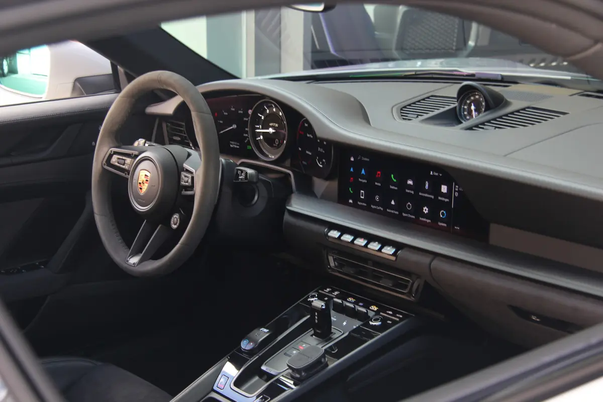 3.0 Carrera GTS | Sport Chrono | Matrix LED | BOSE | Camera | Keyless