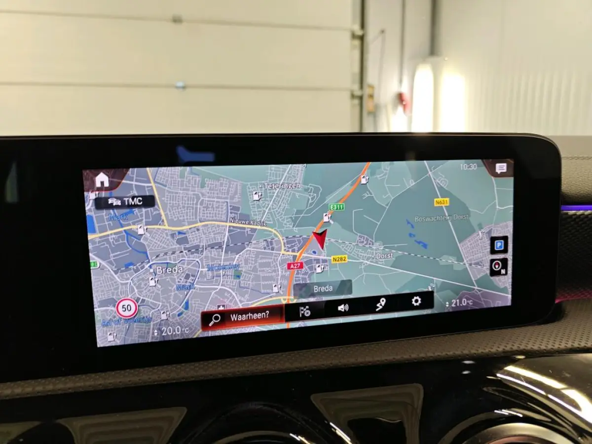 250 e Business Solution Luxury Limited | Panoramadak | Camera | Parkeersensoren | Sfeer | ACC | Leder | Achteruitrijcamera | Cruise control adaptief met Stop&Go en stuurhulp | Kunstlederen b