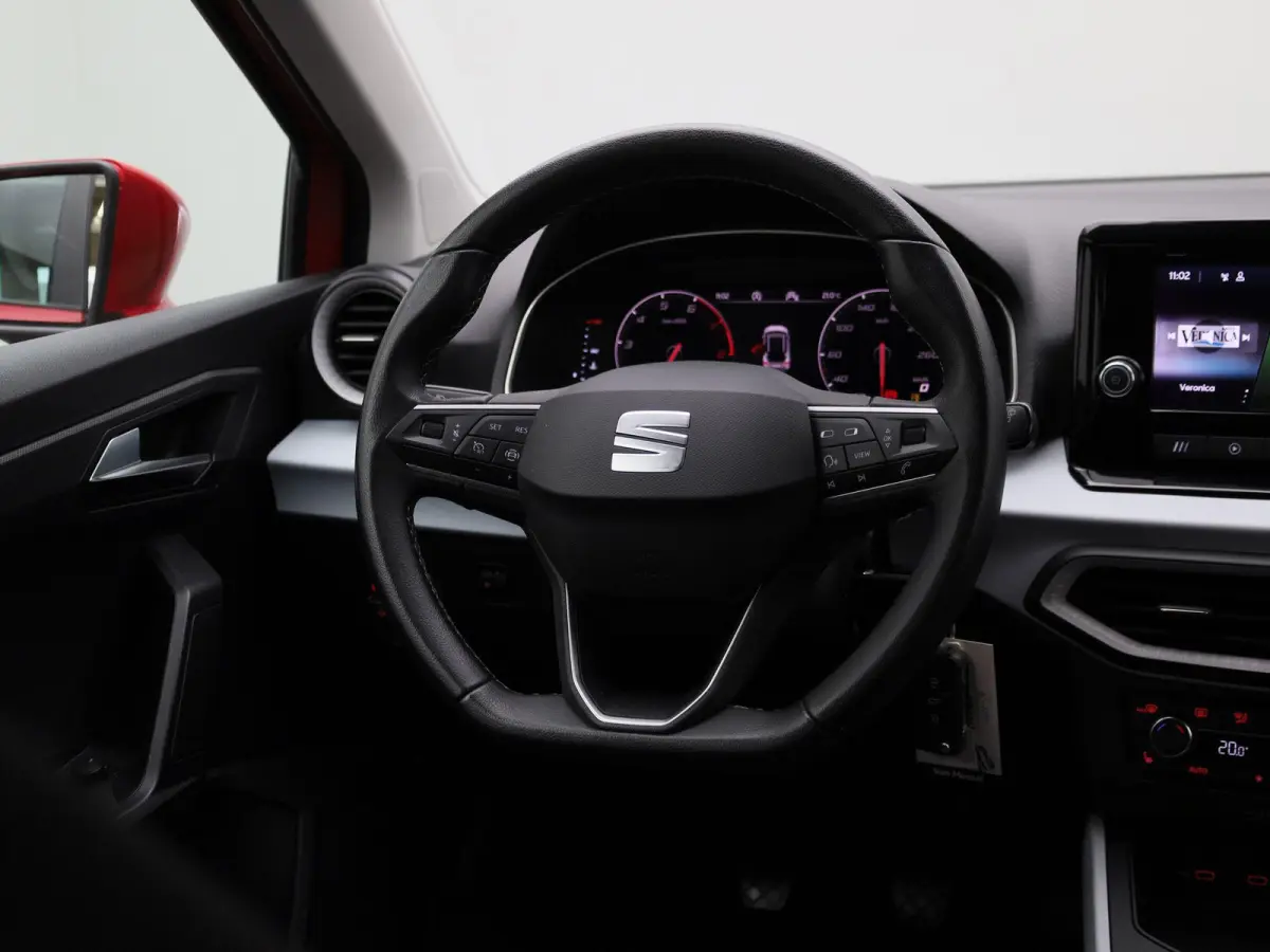 1.0 TSI Style Business Connect | Apple Carplay | Virtual Cockpit | Stoelverwarming | Lane Assist | Cruise Control | PDC |