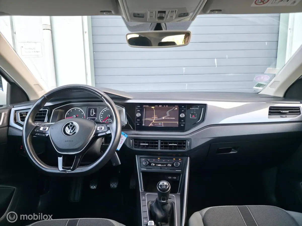 1.0 TSI R-line / Pano / Carplay / Navi