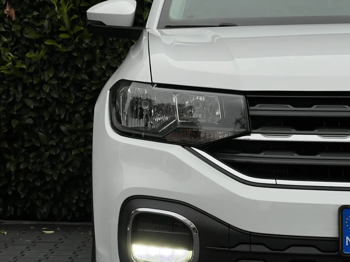 1.0 TSI Active, VIRTUAL COCKPIT, NAVIGATIE, CRUISE CONTROL, AIRCO, KEYLESS, DODEHOEK, CAMERA, LICHTMETAAL 16"