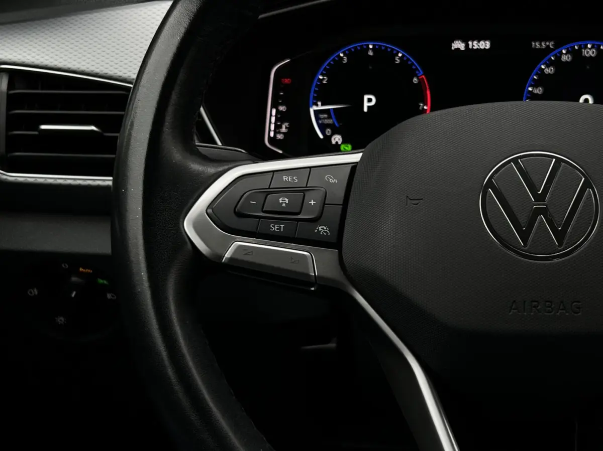 1.0 TSI Active, VIRTUAL COCKPIT, NAVIGATIE, CRUISE CONTROL, AIRCO, KEYLESS, DODEHOEK, CAMERA, LICHTMETAAL 16"