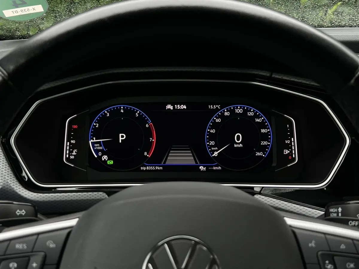 1.0 TSI Active, VIRTUAL COCKPIT, NAVIGATIE, CRUISE CONTROL, AIRCO, KEYLESS, DODEHOEK, CAMERA, LICHTMETAAL 16"