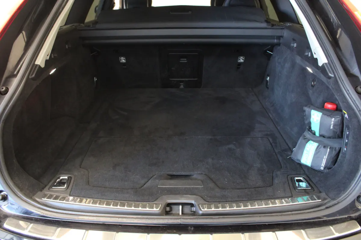 2.0 T5 90th Anniversary Edition