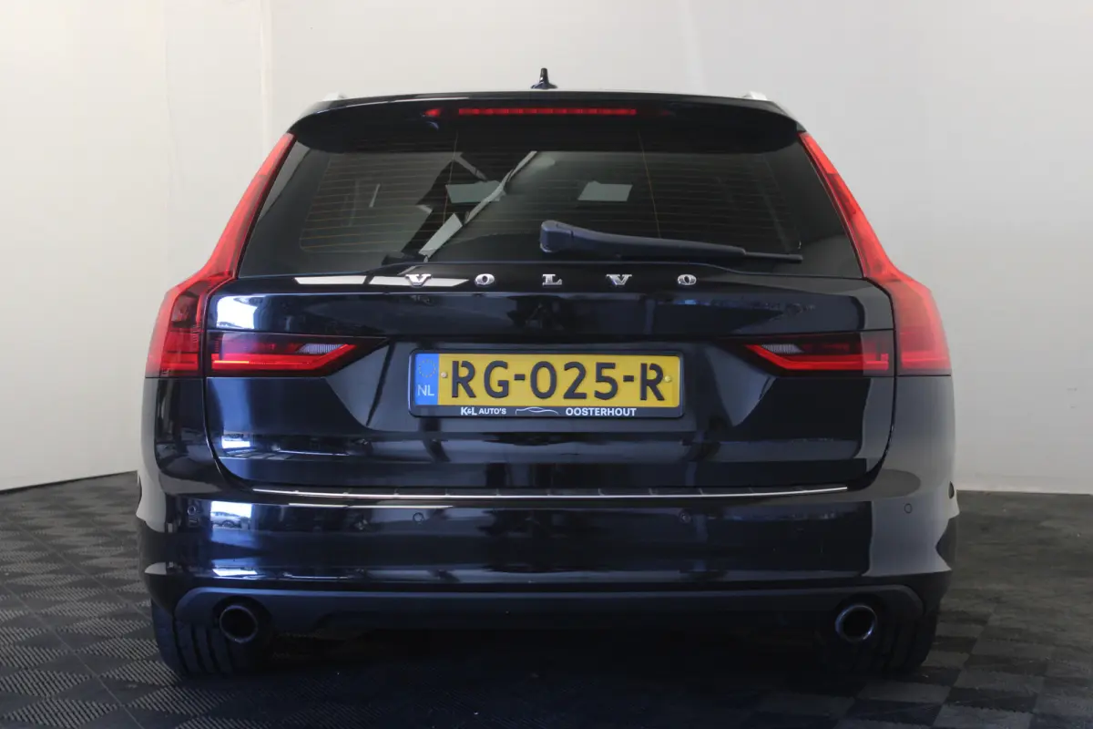2.0 T5 90th Anniversary Edition