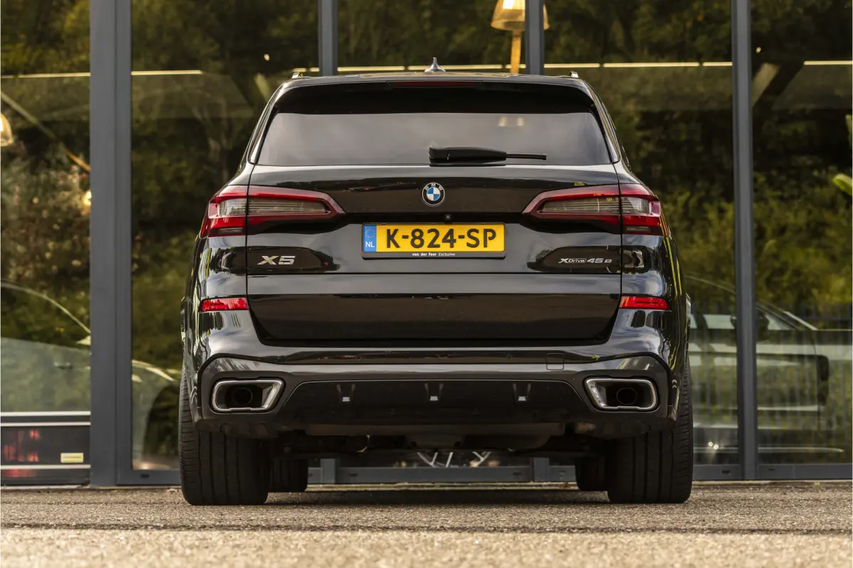 xDrive45e High Executive NL geleverd / 1e Eigenaar