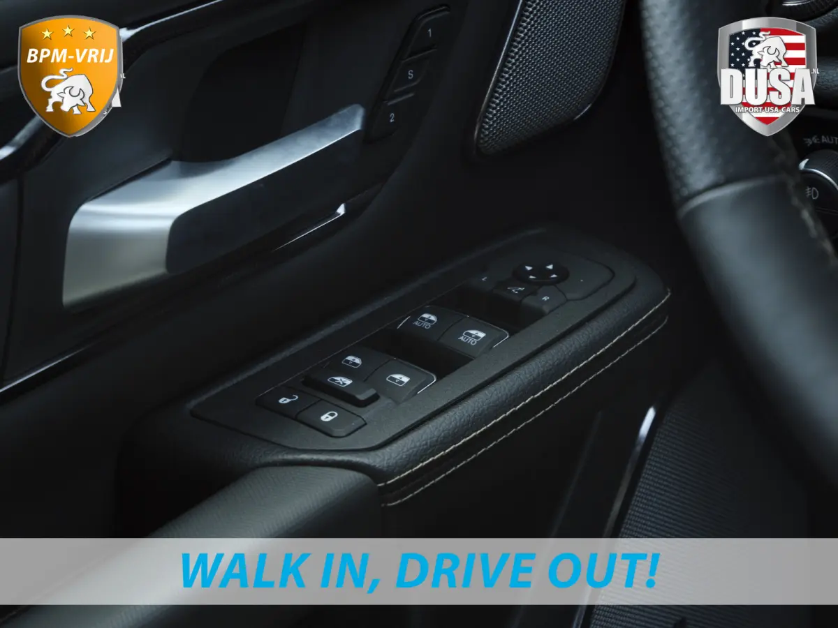 1500 | Sport | Night Edition | 3.0L I6 Hurricane | 4X4 | BPM-VRIJ | 14,4-inch Touchscreen | Passenger Display | Getoonde accessoires zijn verkrijgbaar tegen meerprijs