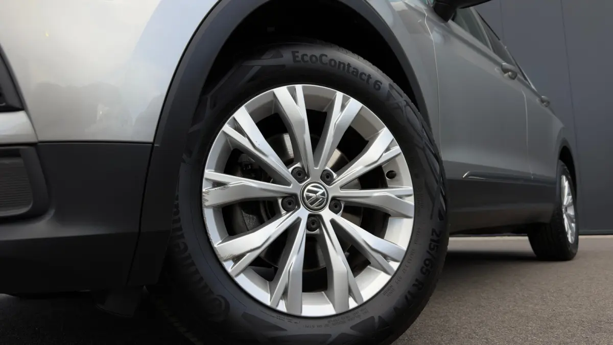 1.4 TSI Comfortline Business l Panoramadak Elektr. l Stoelverwarming l Luxe bekleding l Navigatie l Parkeersensoren voor en achter l