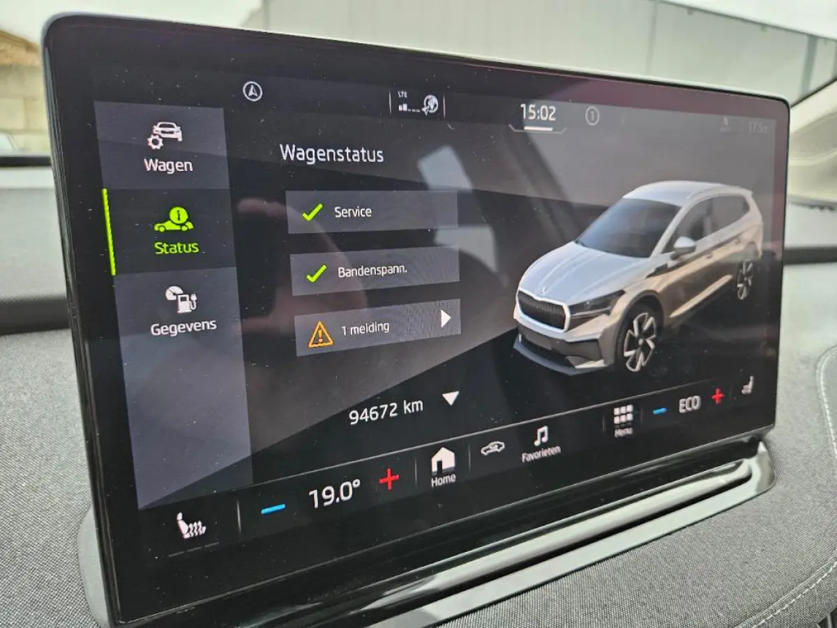 60 | Stoelverwarming | Apple Carplay | Keyless | Parkeersensoren | Apple Carplay/Android Auto|telefoonintegratie premium | Electronic climate controle | Keyless start