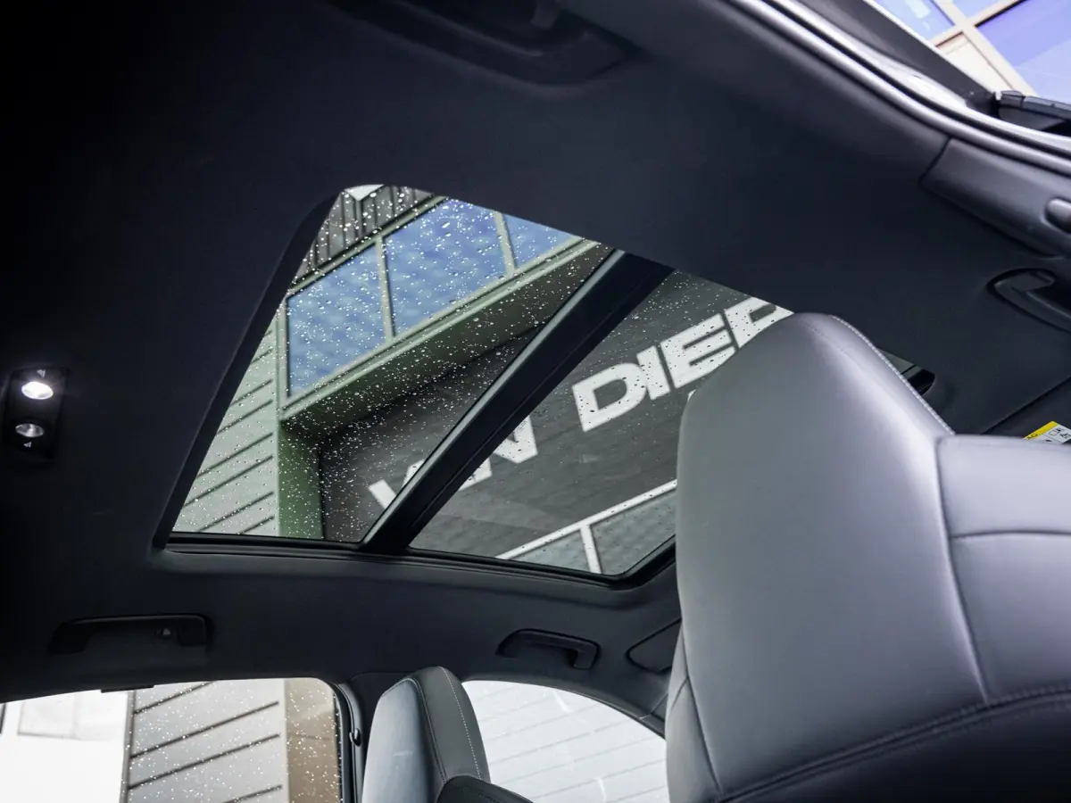 55 quattro S Edition 115 kWh - RS-seat l Pano l Memory l ACC