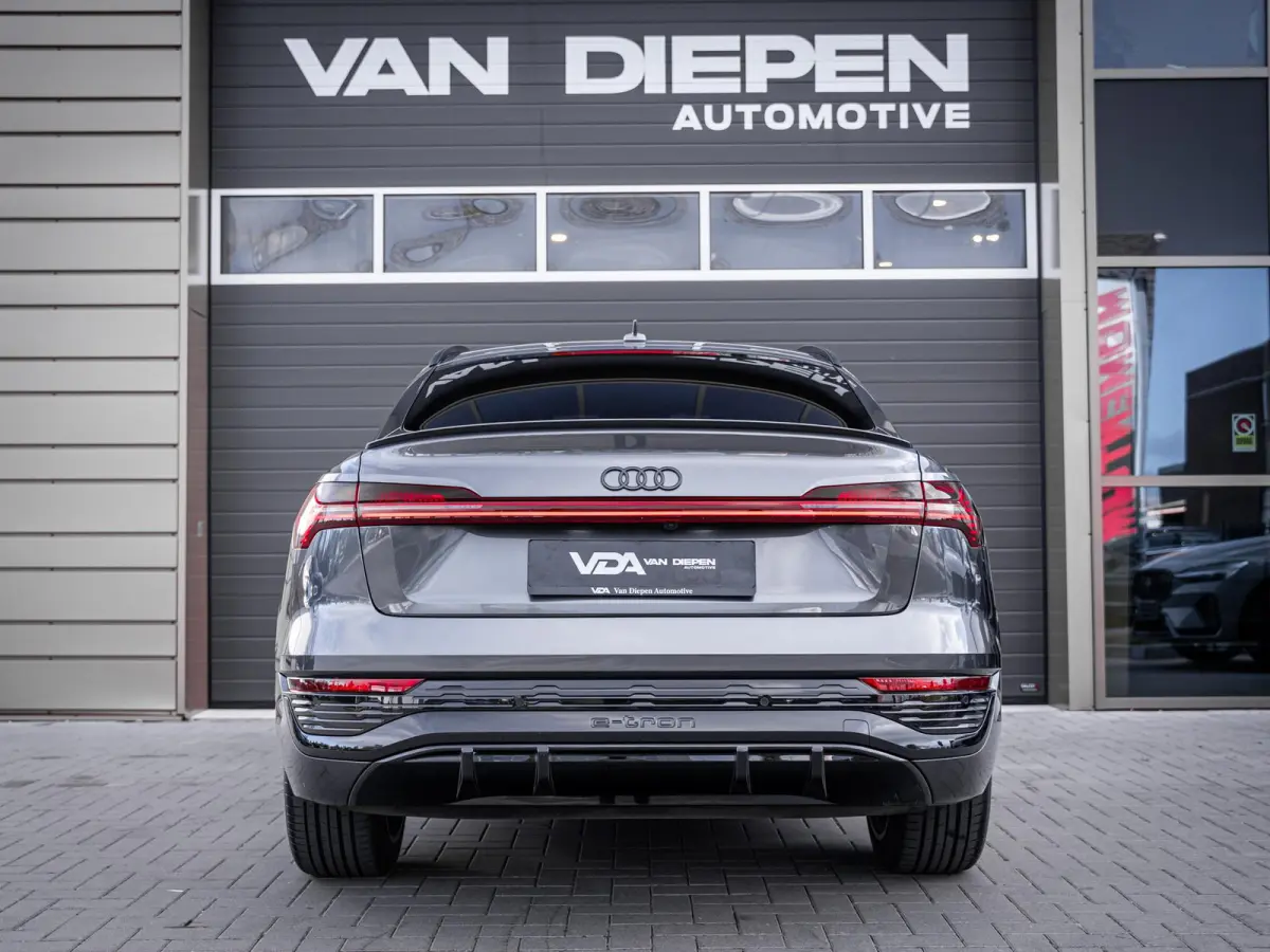 55 quattro S Edition 115 kWh - RS-seat l Pano l Memory l ACC