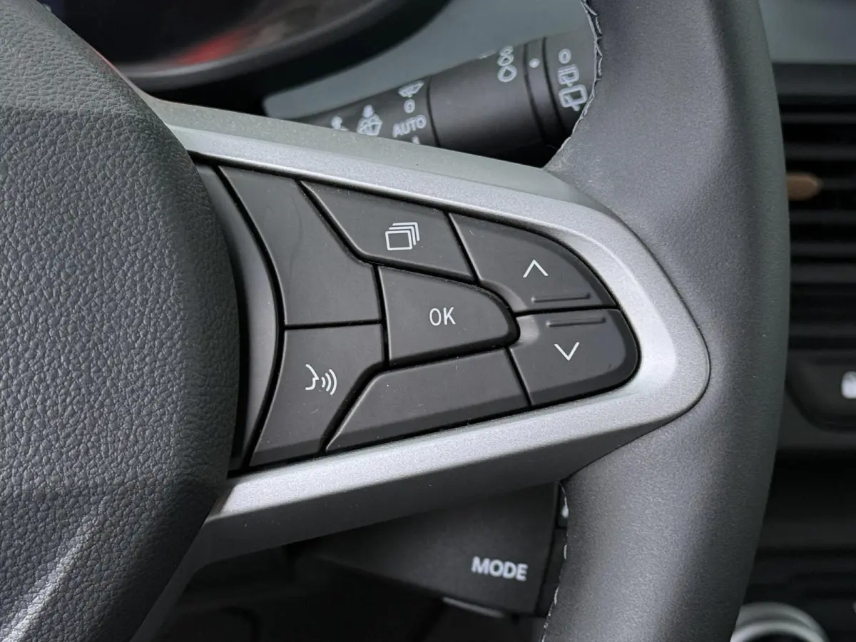 TCe 110 limited edition | Achteruitrijcamera | Cruise Control |