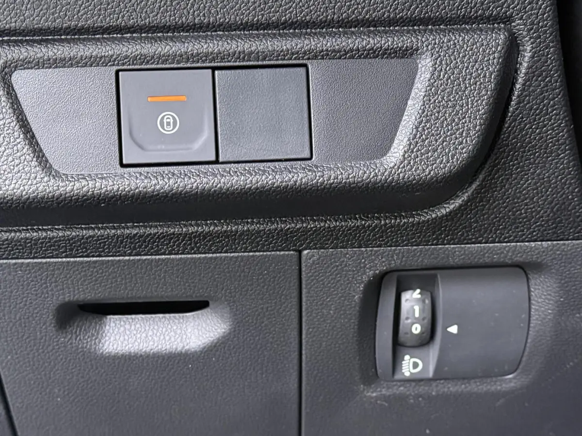 TCe 110 limited edition | Achteruitrijcamera | Cruise Control |