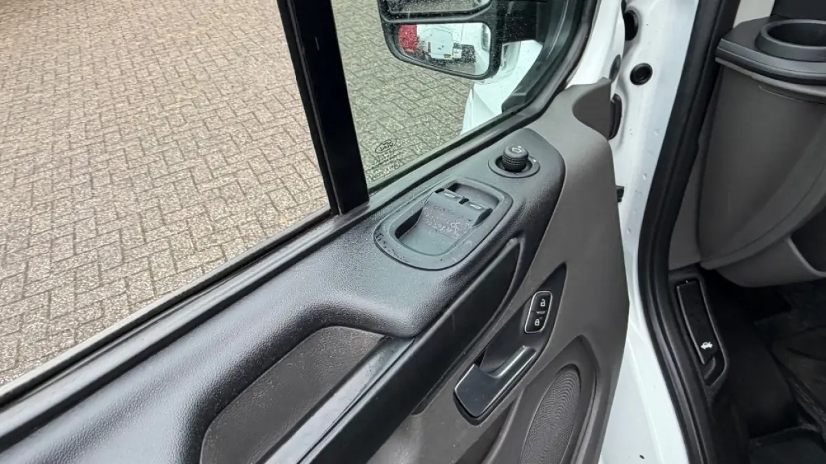 2.0 TDCI 77KW 105PK EURO 6 RVS IMPERIAAL/ AIRCO/ CRUISE CONTROL/ TREKHAAK/ BIJRIJDERSBANK/ 100% DEALERONDERHOUDEN