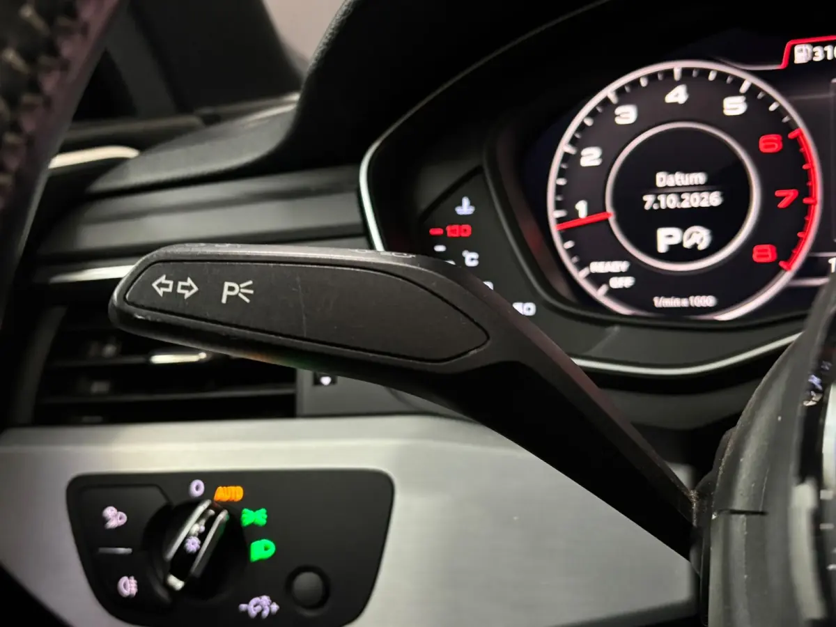 2.0 TFSI ultra Sport Pro Line S Pano Leder