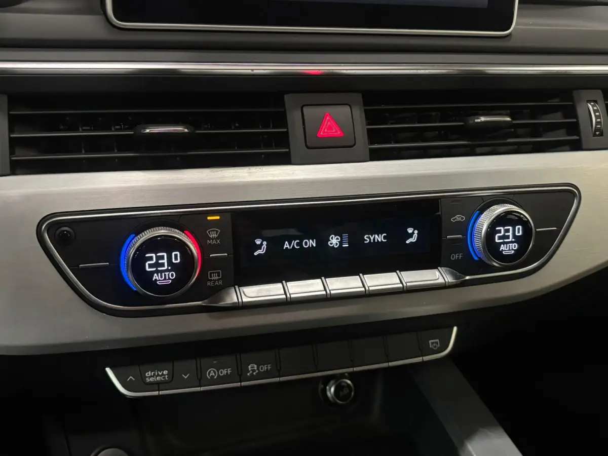 2.0 TFSI ultra Sport Pro Line S Pano Leder