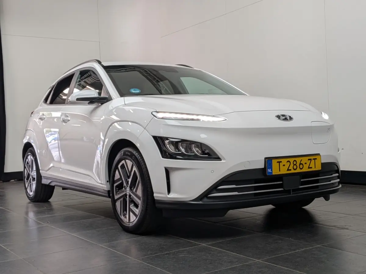 EV Business 64 kWh | SOH 100% | BLISS | Leder | Elek. Stoelen | Warmetepomp | ACC | Apple Carplay | Apple Carplay/Android Auto|telefoonintegratie premium | Audio installatie premium | Cruise