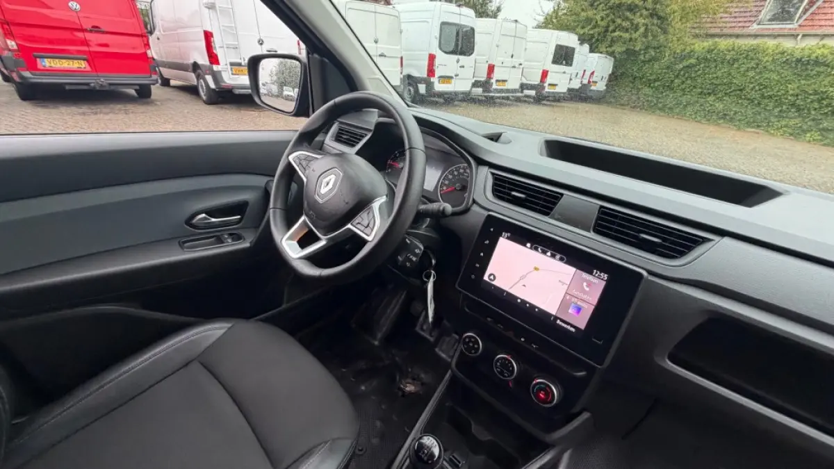 1.5 DCI 55KW 75PK EURO 6 NAVIGATIE/ CAMERA/ AIRCO/ CRUISE CONTROL/ PARKEERSENSOREN/ 100% DEALERONDERHOUDEN