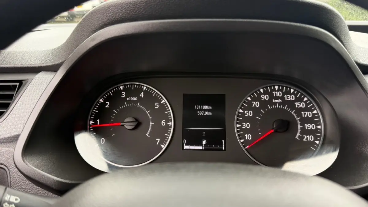 1.5 DCI 55KW 75PK EURO 6 NAVIGATIE/ CAMERA/ AIRCO/ CRUISE CONTROL/ PARKEERSENSOREN/ 100% DEALERONDERHOUDEN