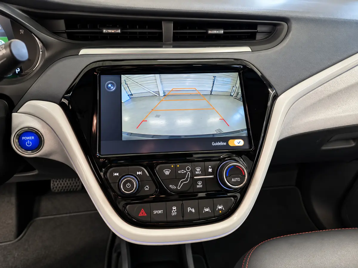 Launch executive 60 kWh