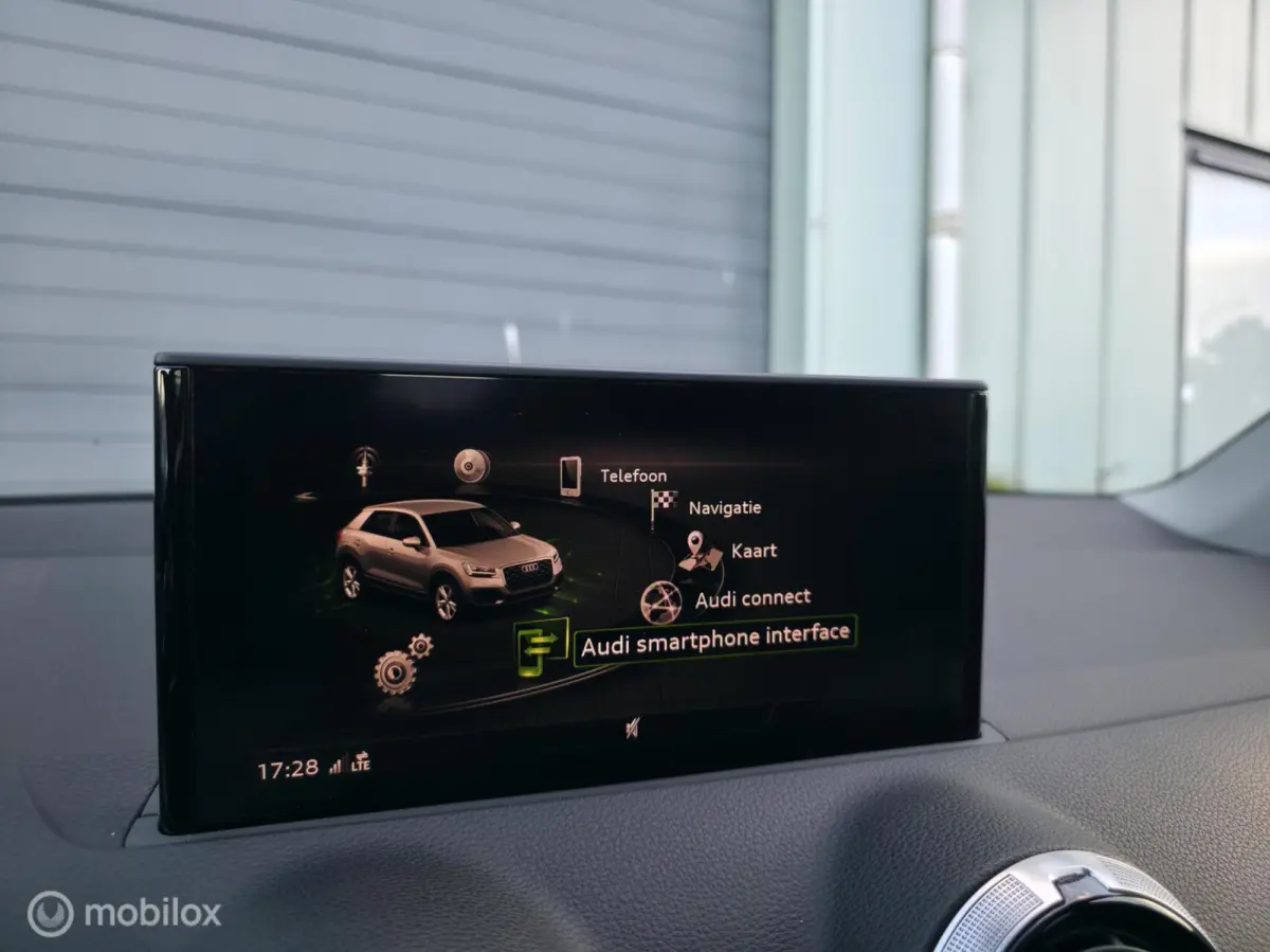 35 TFSI S Edition / Pano / Navi / Camera / Virtual