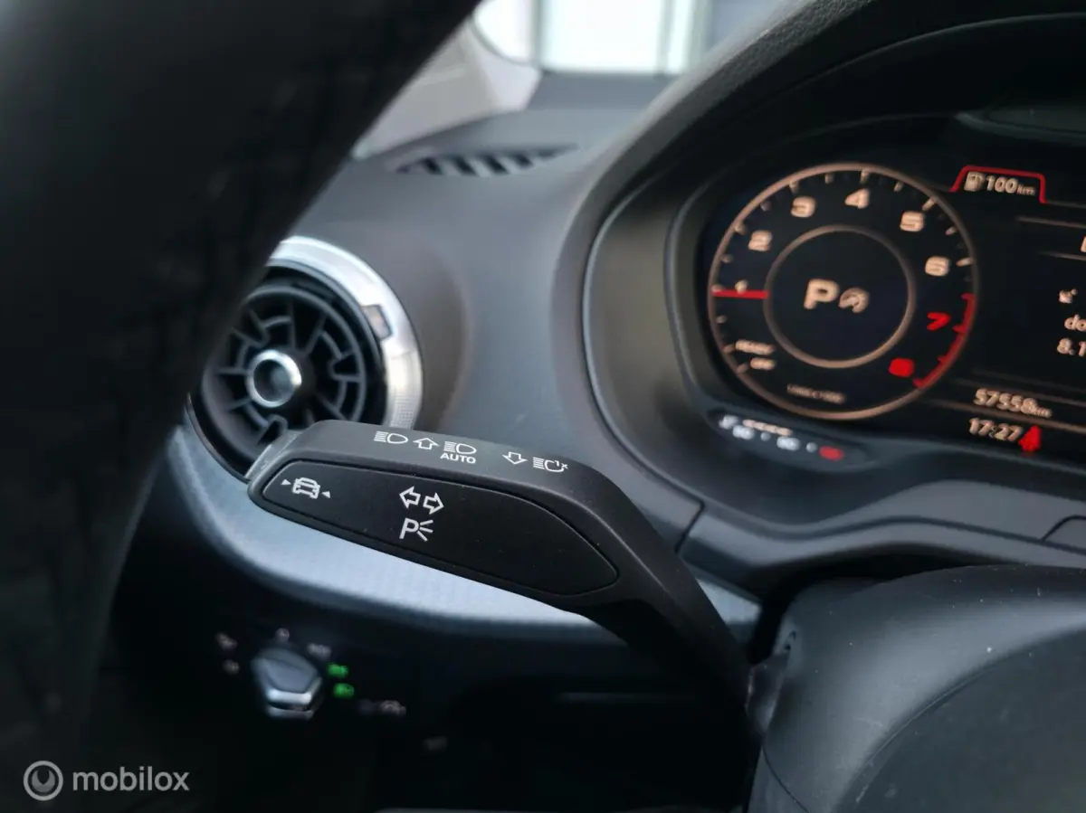 35 TFSI S Edition / Pano / Navi / Camera / Virtual
