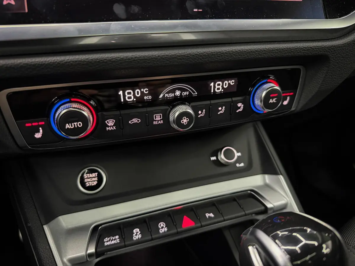 35 TFSI S-Line Carplay | Camera | Keyless | Pano
