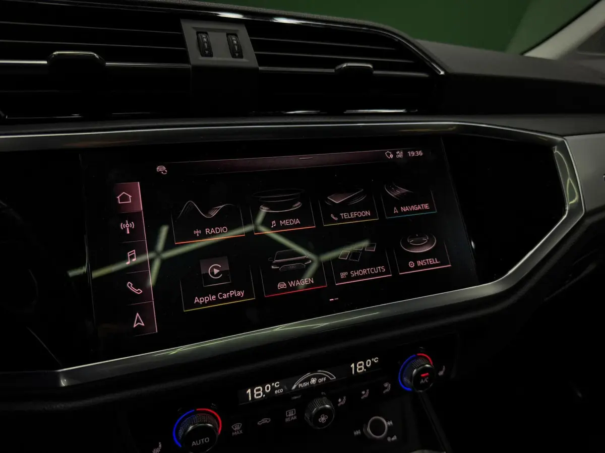 35 TFSI S-Line Carplay | Camera | Keyless | Pano
