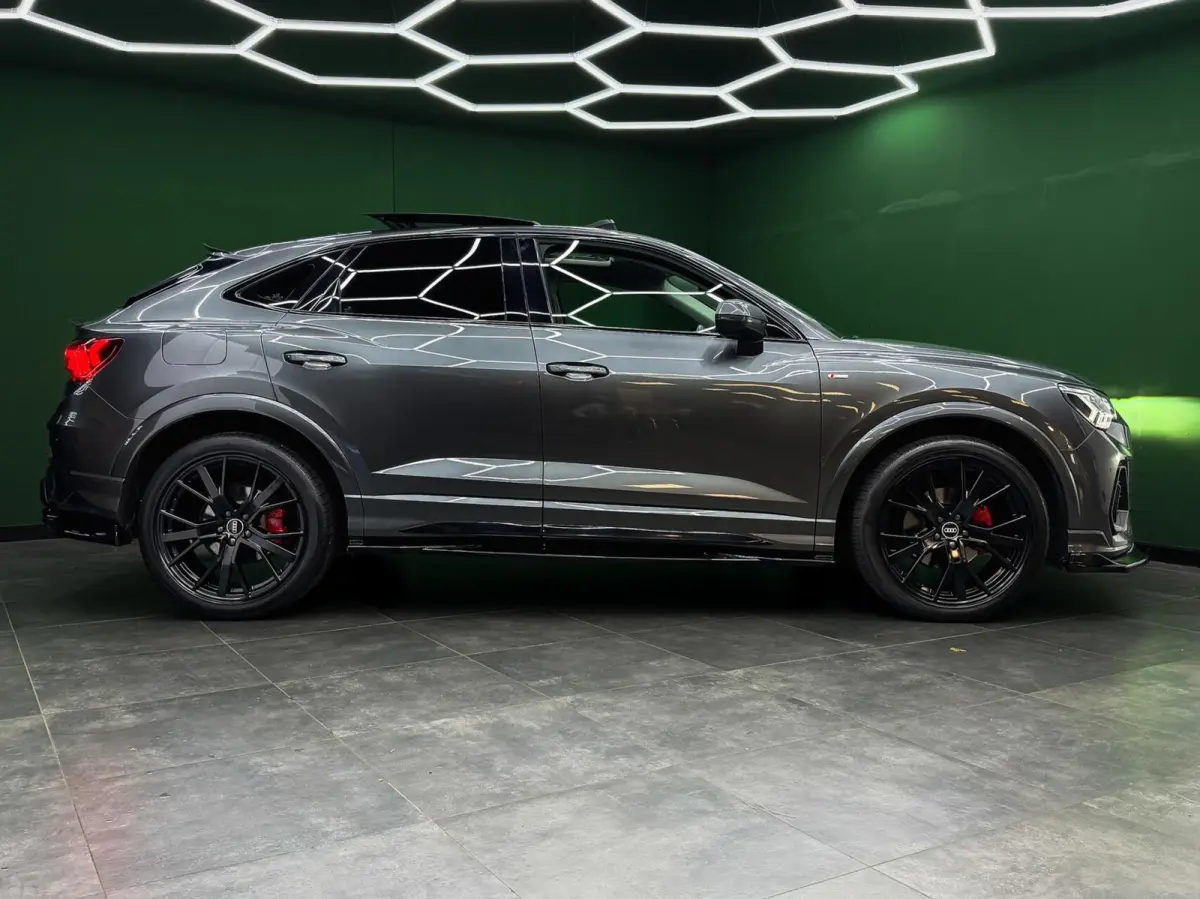 35 TFSI S-Line Carplay | Camera | Keyless | Pano