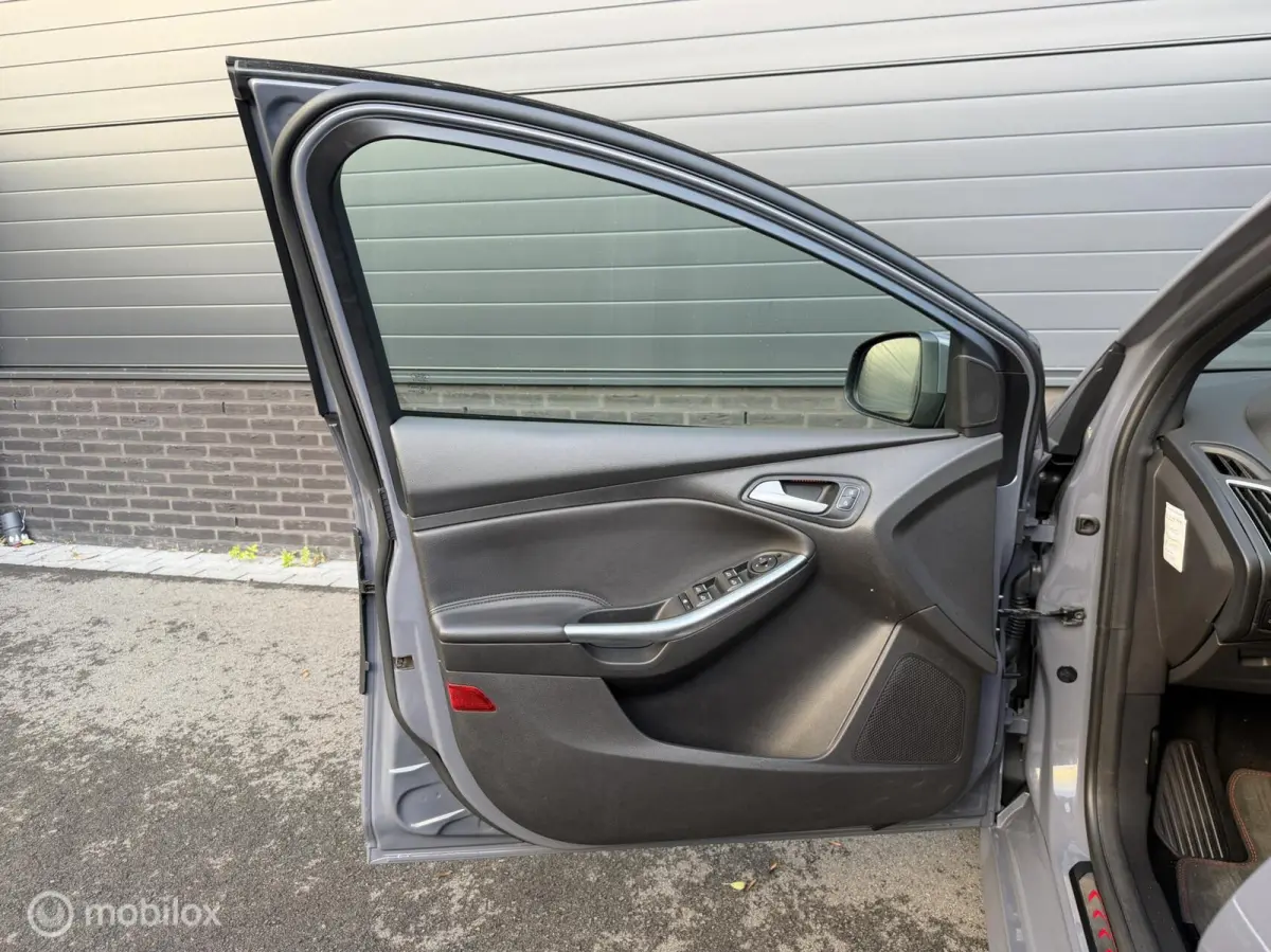 2.0 ST TOPSTAAT! RECARO*CLIMA*CARPLAY*19INCH*CAMERA*VOL!!