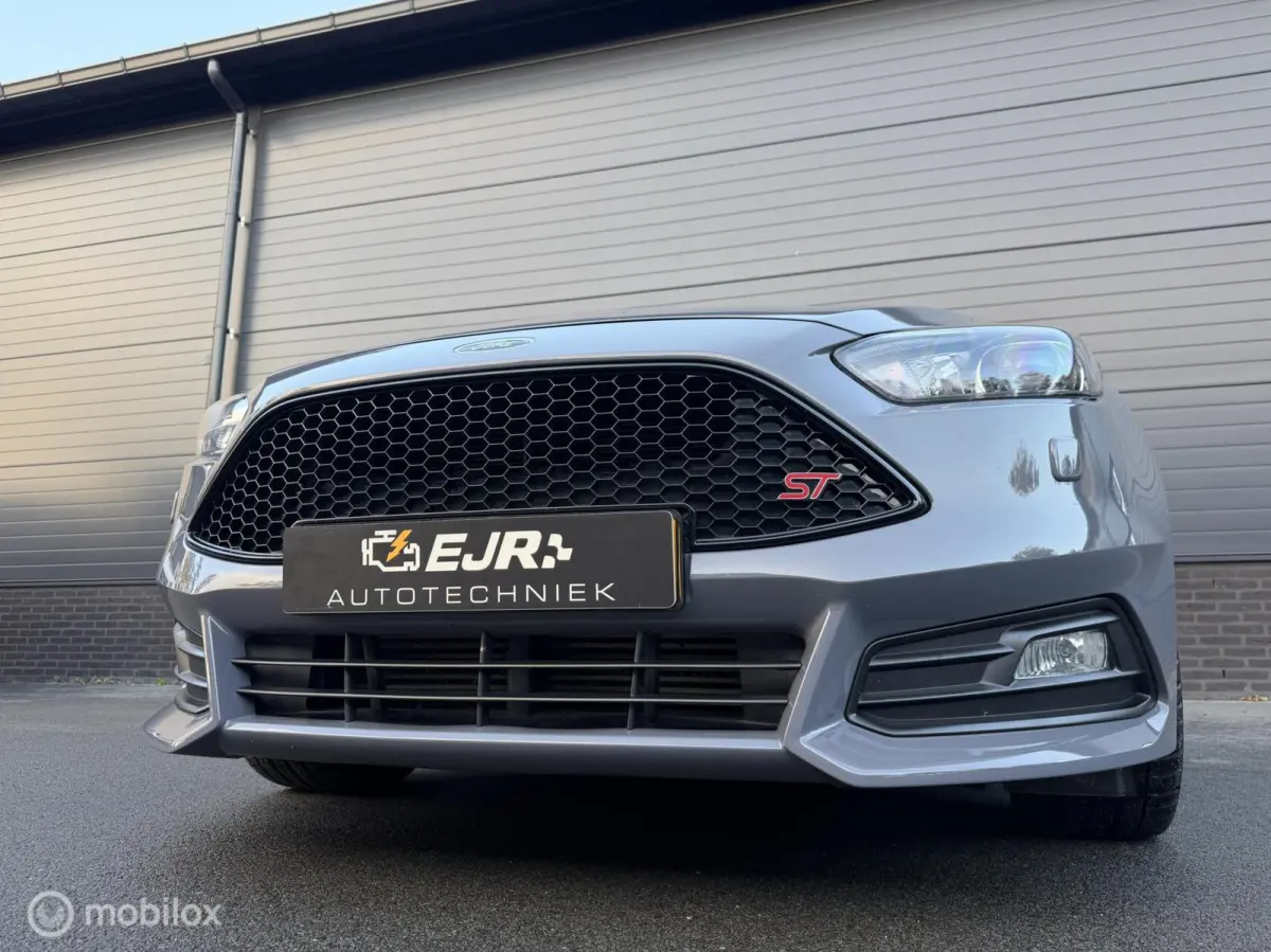 2.0 ST TOPSTAAT! RECARO*CLIMA*CARPLAY*19INCH*CAMERA*VOL!!