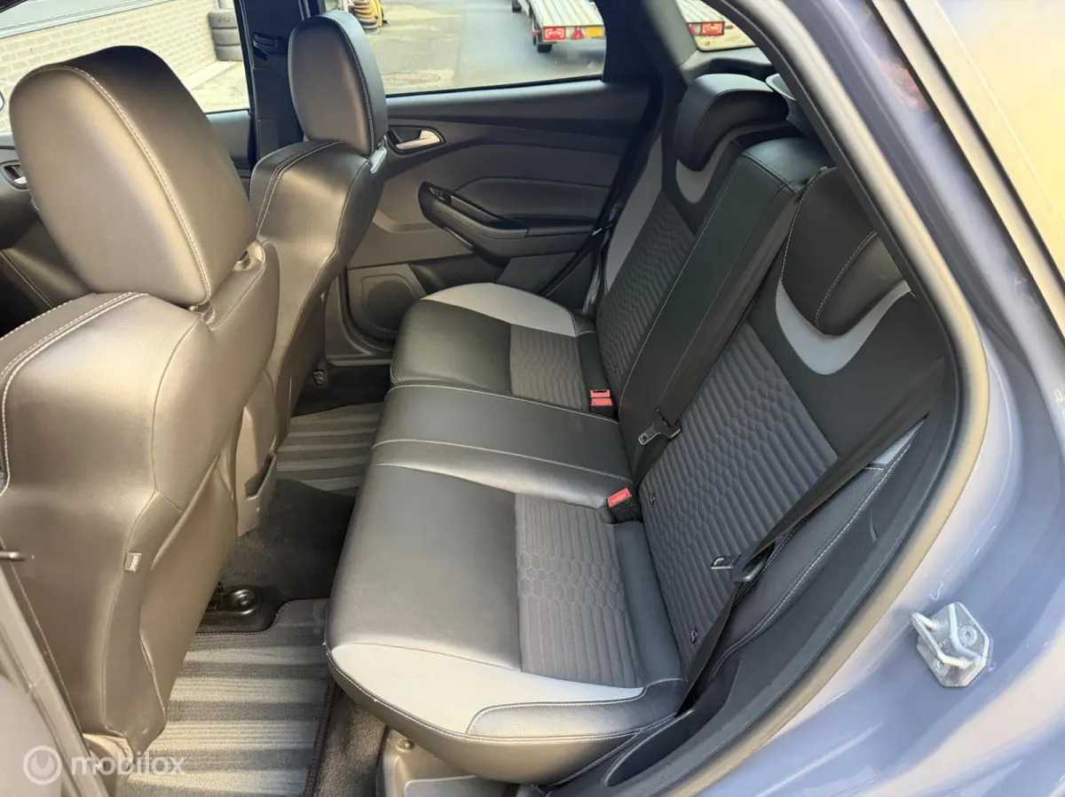 2.0 ST TOPSTAAT! RECARO*CLIMA*CARPLAY*19INCH*CAMERA*VOL!!