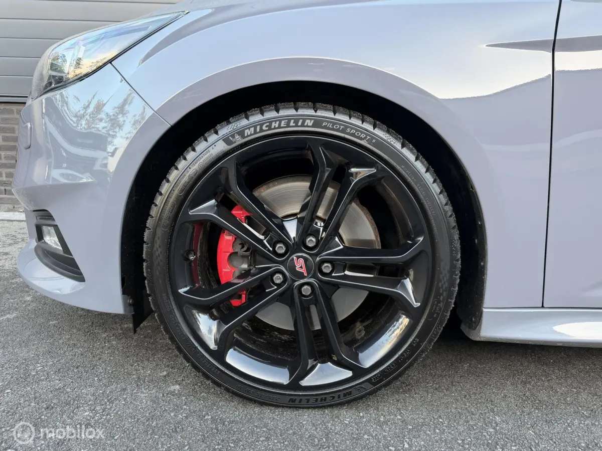 2.0 ST TOPSTAAT! RECARO*CLIMA*CARPLAY*19INCH*CAMERA*VOL!!