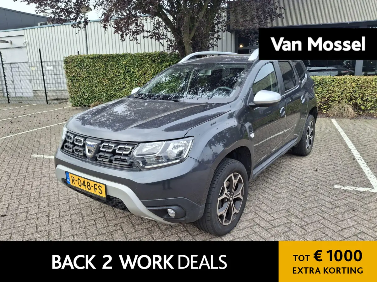 1.2 TCe Prestige | ACHTERUITRIJCAMERA | STOELVERWARMING | NAVIGATIE | AIRCO | PARKEERSENSOREN | 17" LICHTMETALEN VELGEN |