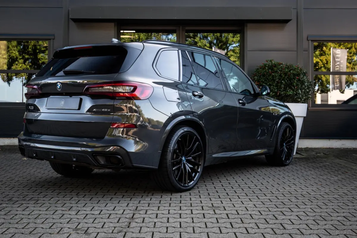 xDrive45e High Executive