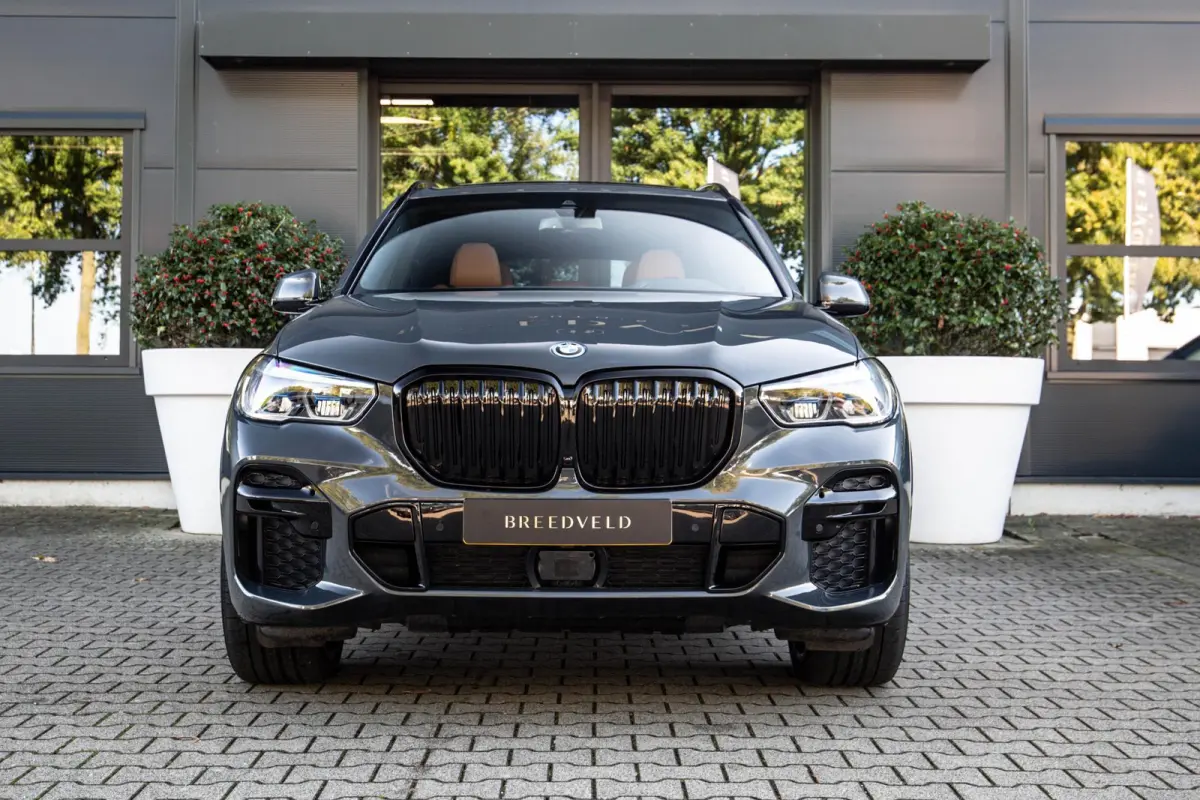 xDrive45e High Executive