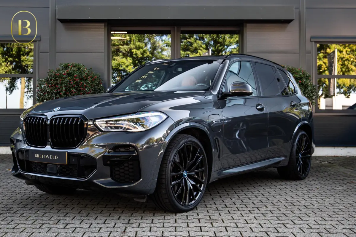 xDrive45e High Executive