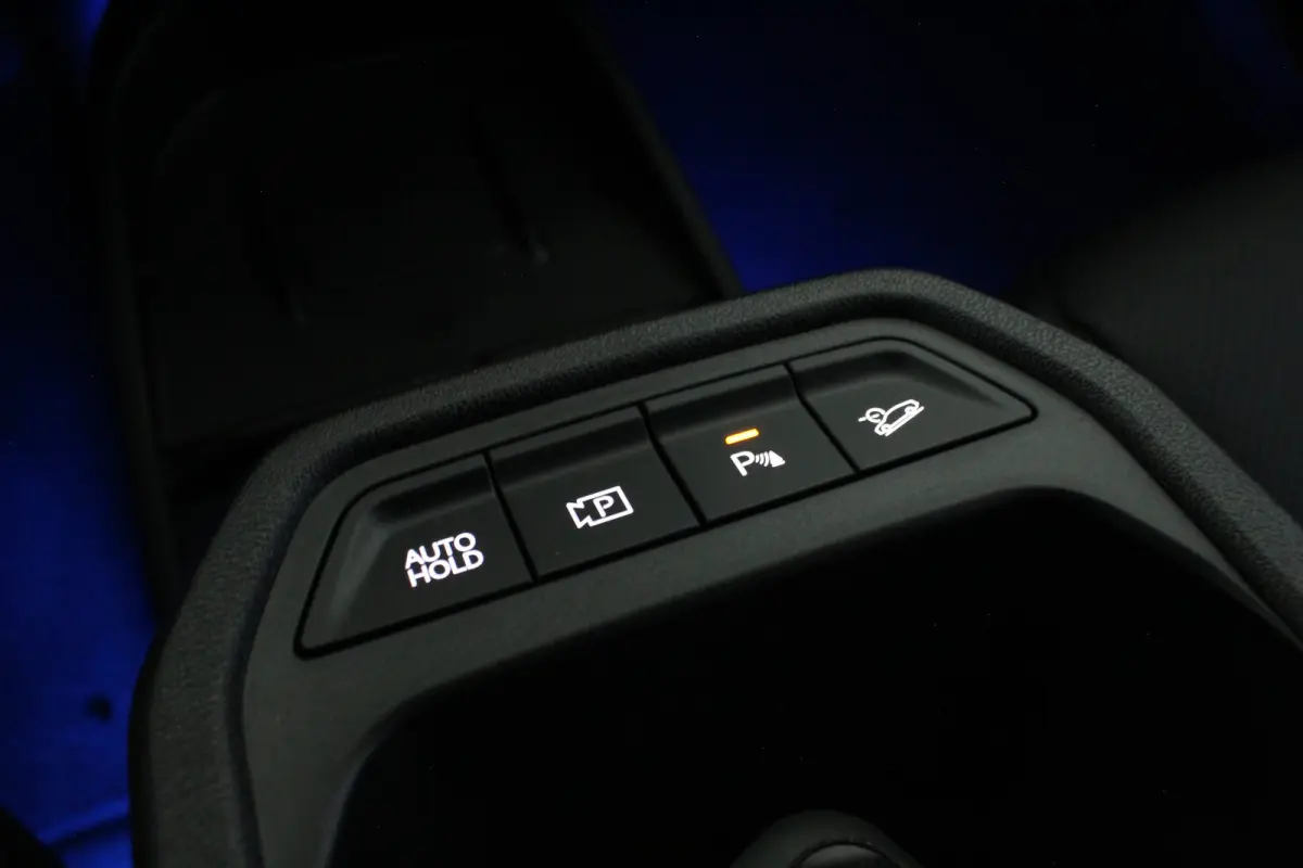 Business Plus 81.4 kWh > 633 km WLTP/360 camara/Sfeerverlichting