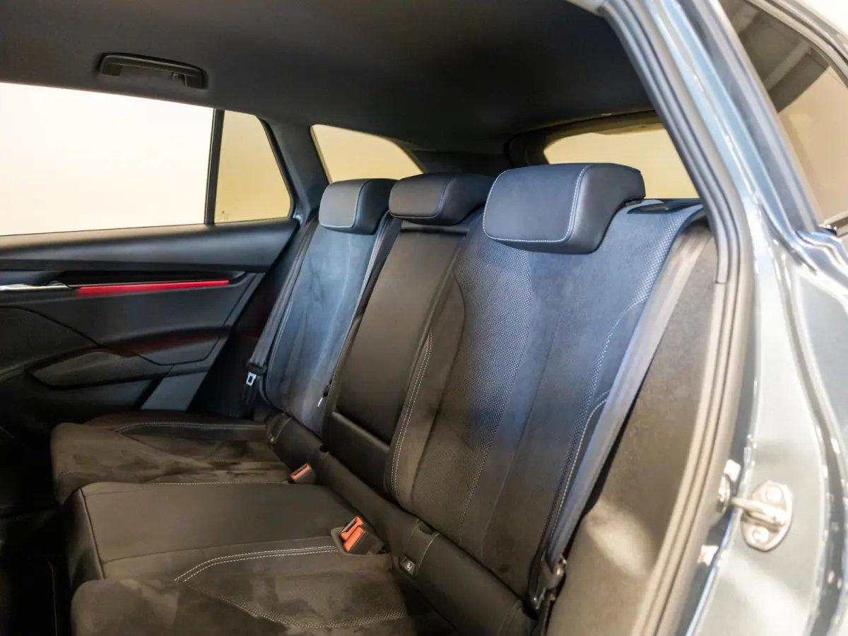 60 Sportline SOH 92% / 180pk / NAP / Trekhaak / Achteruitrij camera /